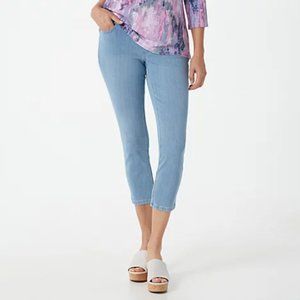 Belle by Kim Gravel Flexibelle Regular Belle Curve Jegging | Light Wash